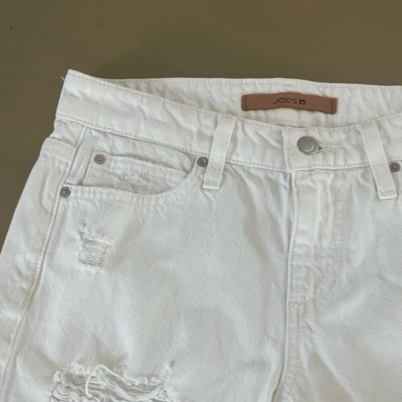 Joe’s Jeans Distressed White Bermuda Denim Shorts - Picture 5 of 15